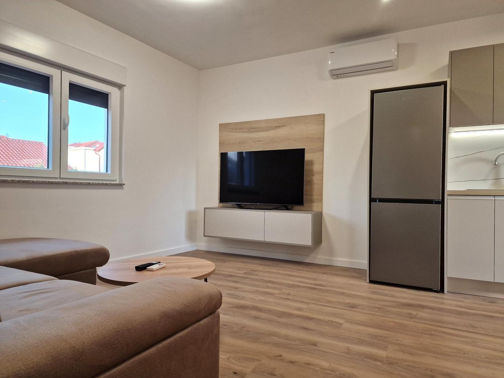 Apartments Okit Vodice Esterno foto
