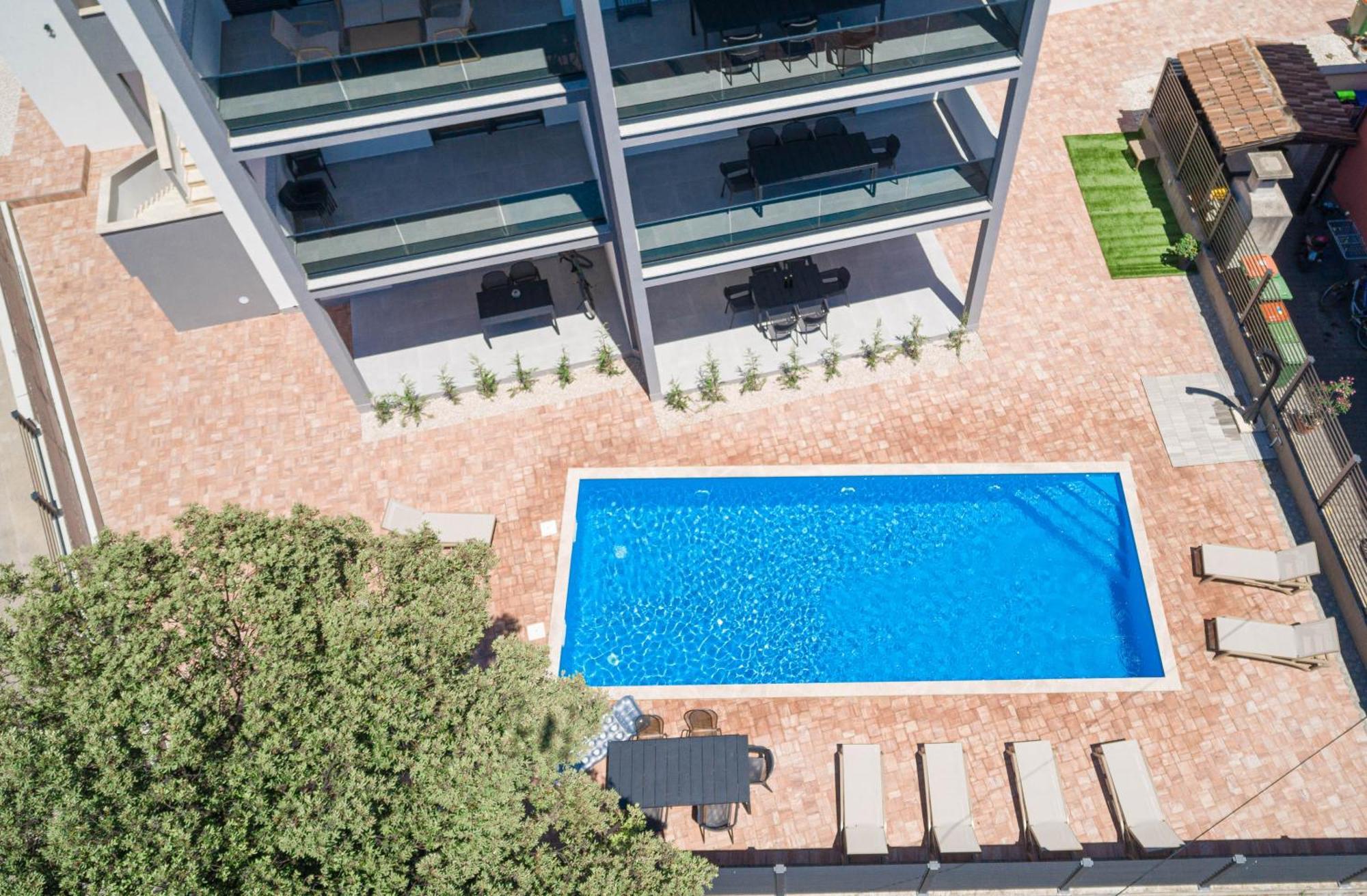 Apartments Okit Vodice Esterno foto